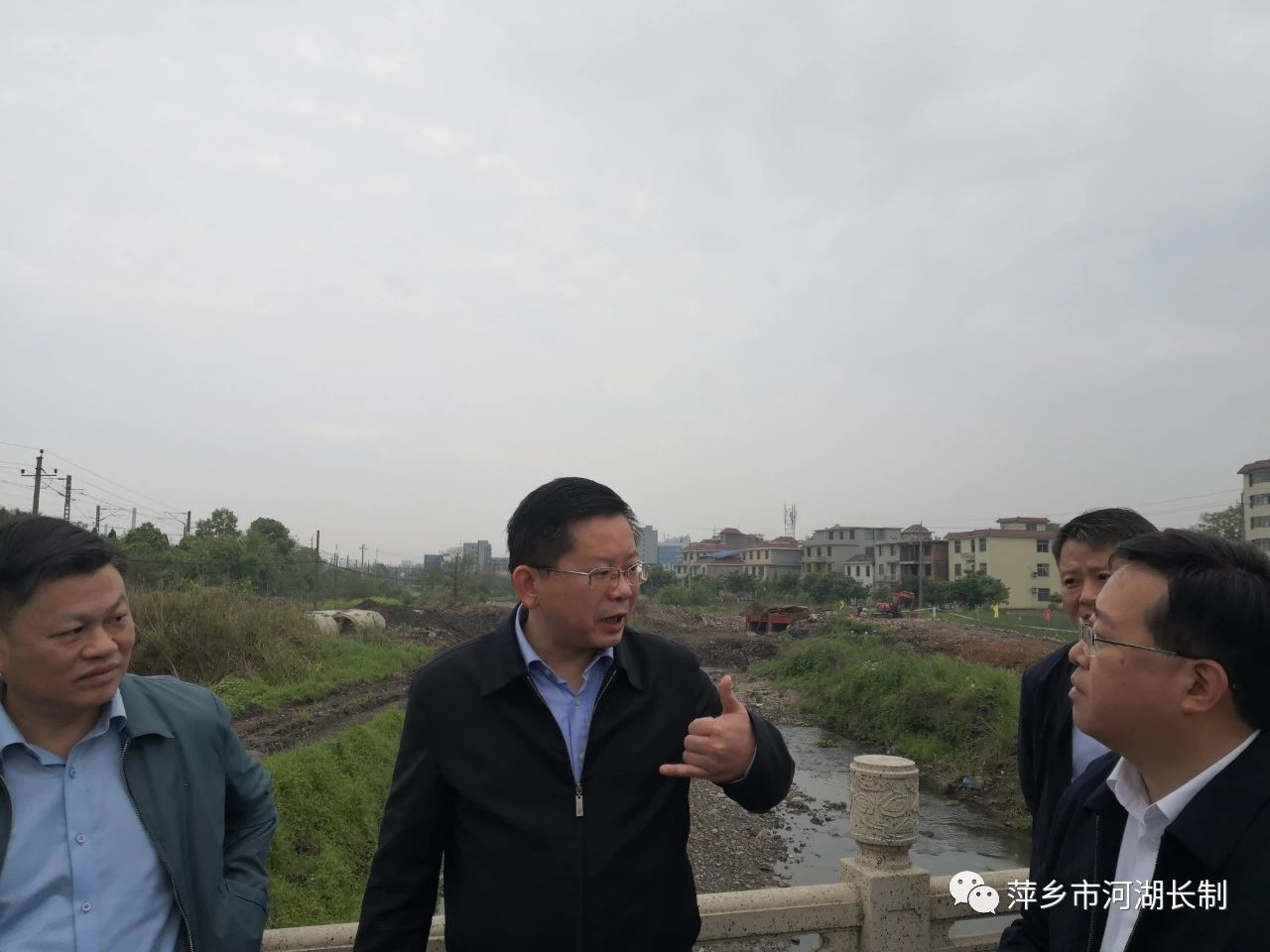 萍乡市水利局 综合信息 杨劲松副市长赴樟里河,荷尧河